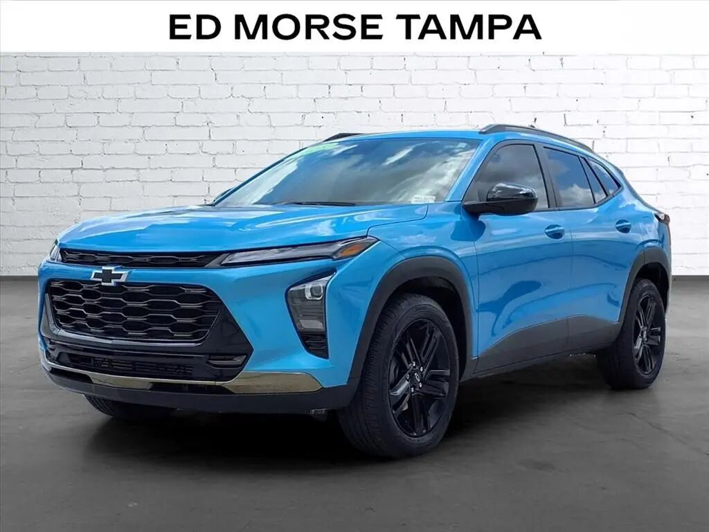 2025 Chevrolet Trax ACTIV — photo 1 of 13
