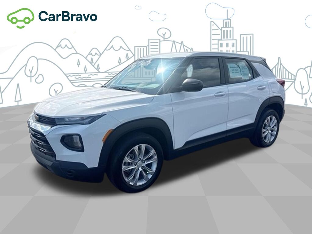 2023 Chevrolet Trailblazer LS — photo 1 of 7