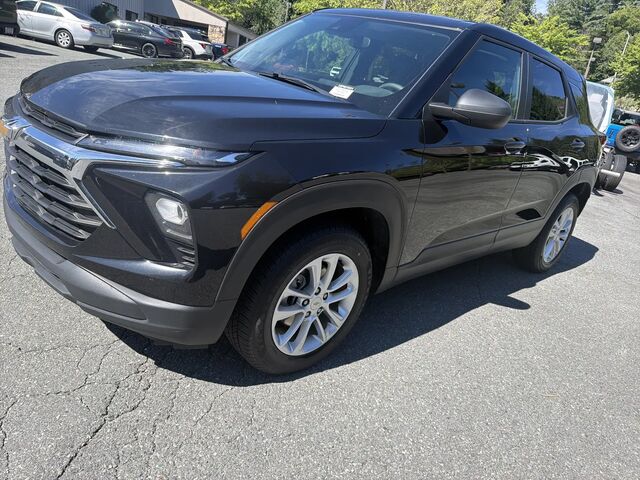 2024 Chevrolet Trailblazer LS