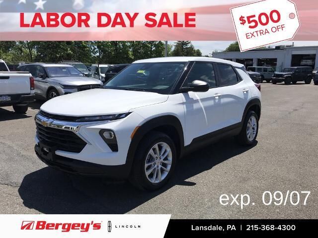2024 Chevrolet Trailblazer LS — photo 1 of 13