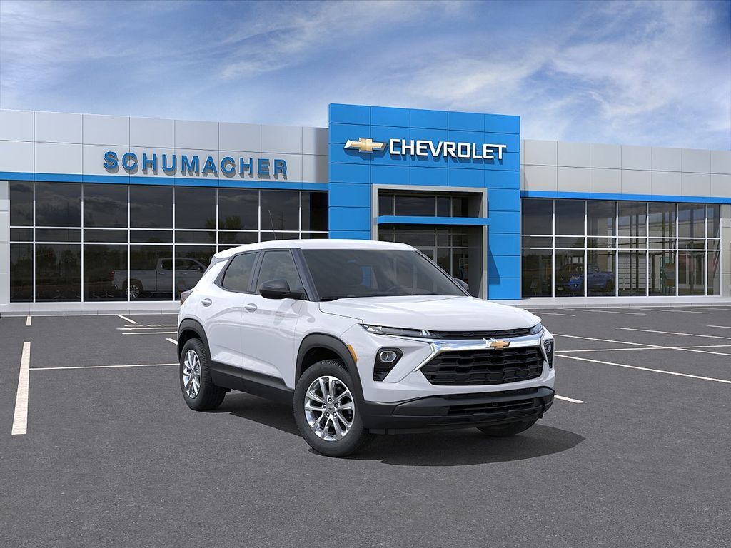2026 Chevrolet TrailBlazer LS — photo 1 of 13