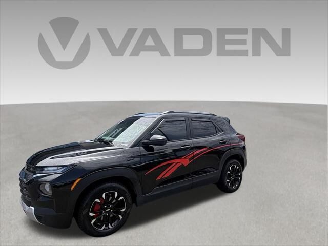 2023 Chevrolet Trailblazer LT — photo 1 of 3