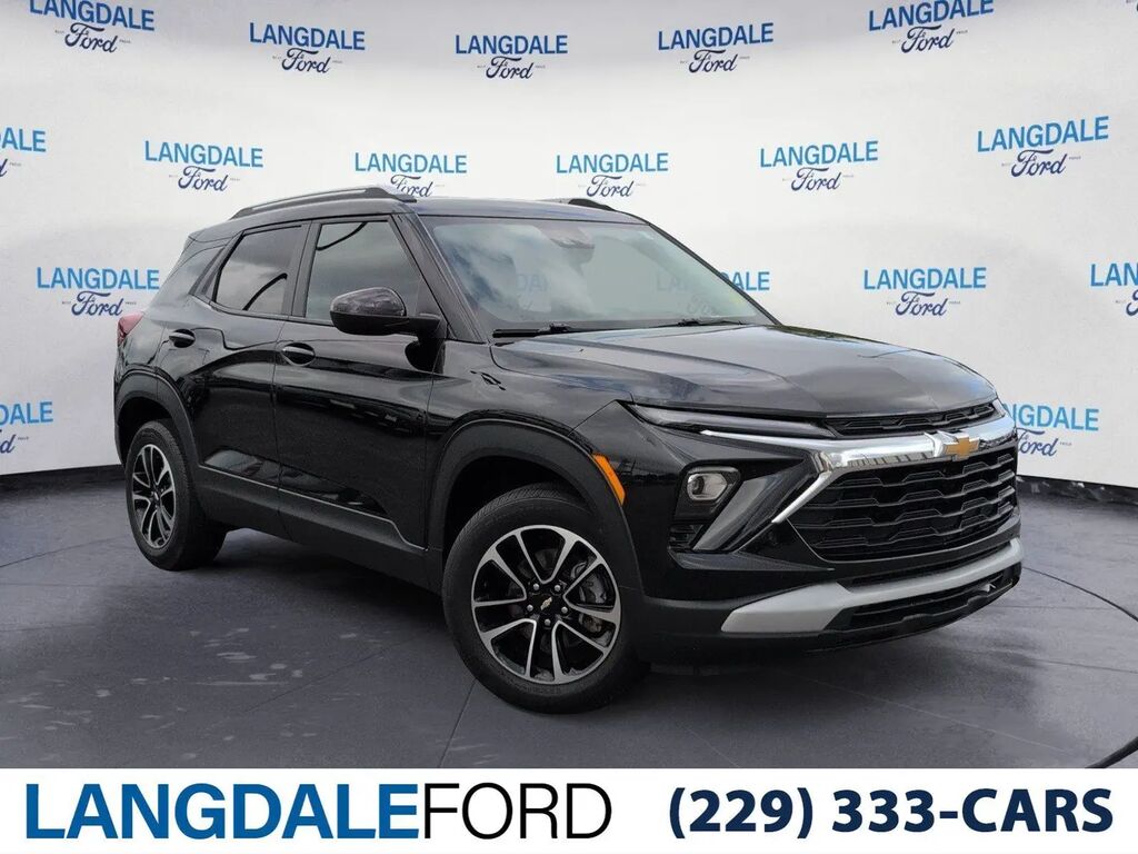 2024 Chevrolet Trailblazer LT — photo 1 of 13
