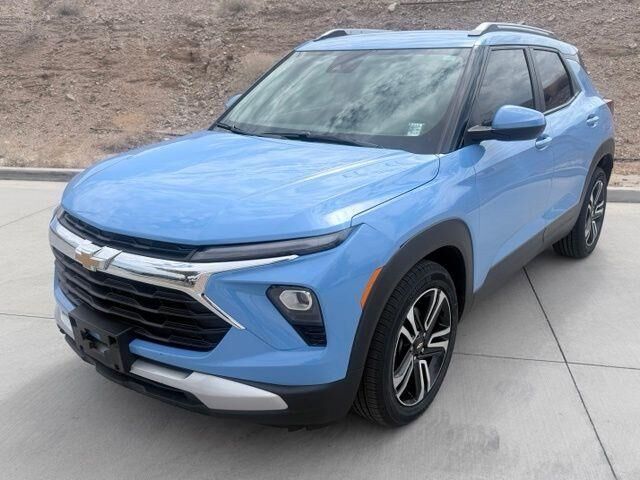 2024 Chevrolet Trailblazer LT — photo 1 of 13