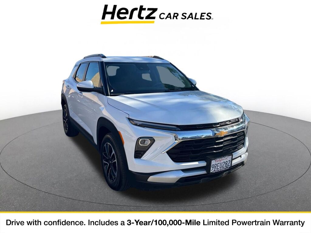 2025 Chevrolet Trailblazer LT — photo 1 of 11