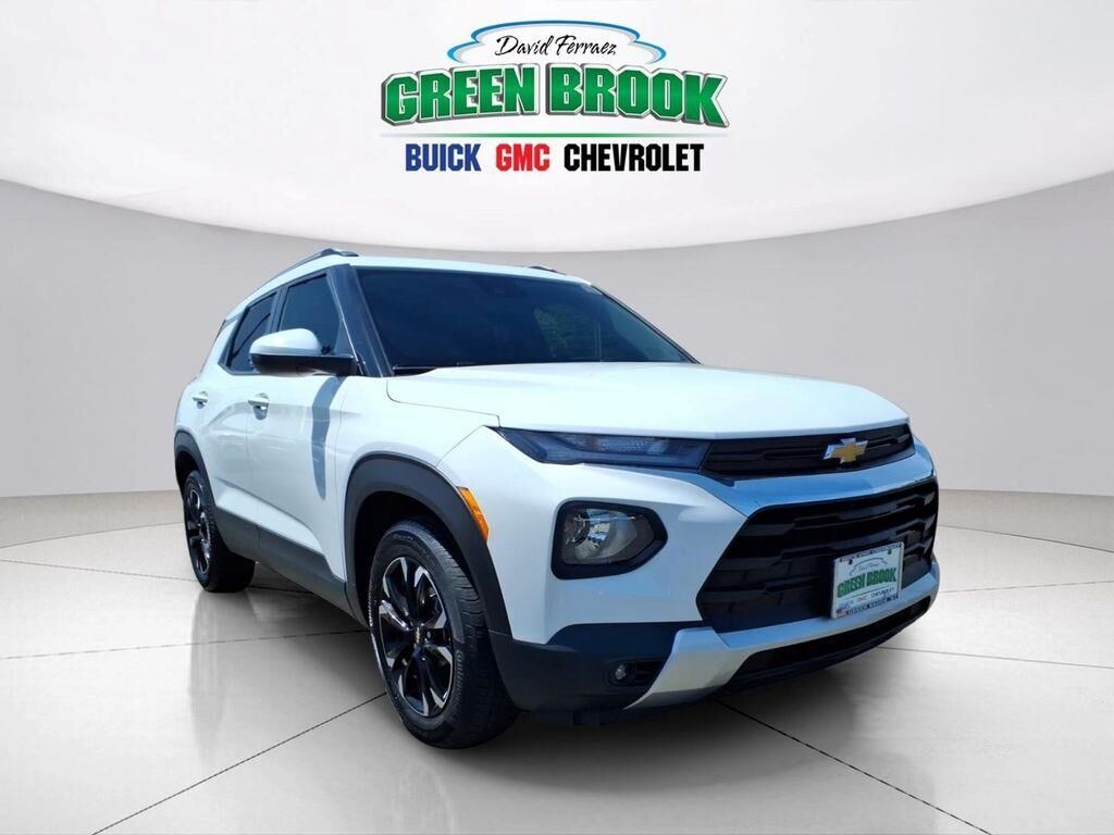 2023 Chevrolet Trailblazer LT — photo 1 of 26