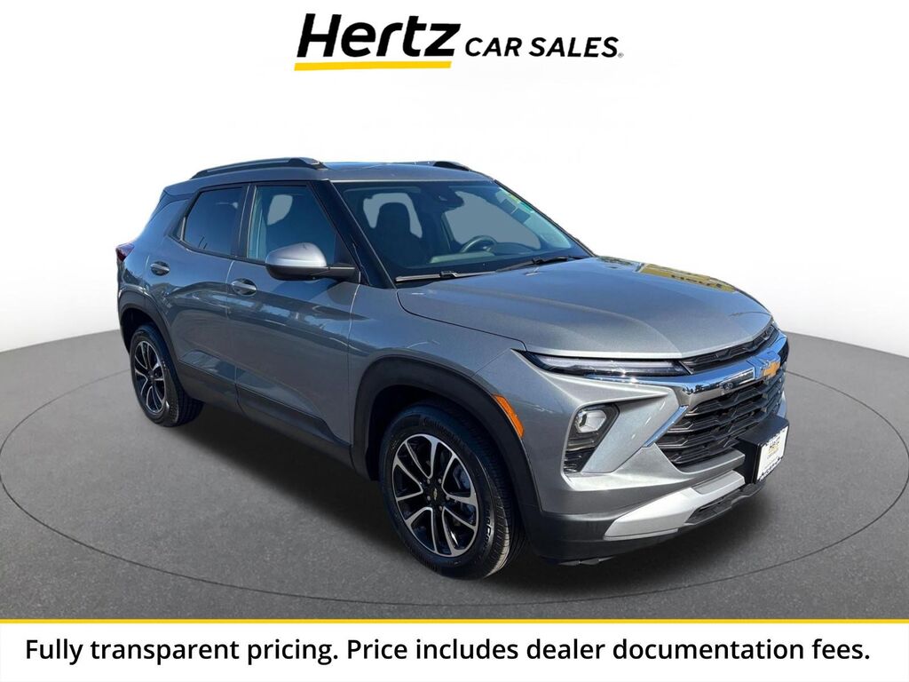 2025 Chevrolet Trailblazer LT — photo 1 of 11