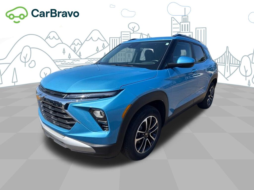 2025 Chevrolet Trailblazer LT — photo 1 of 7