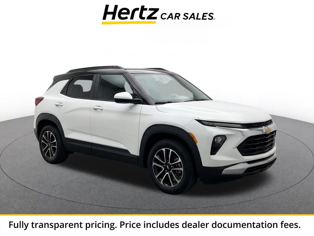 2025 Chevrolet Trailblazer LT — photo 1 of 8