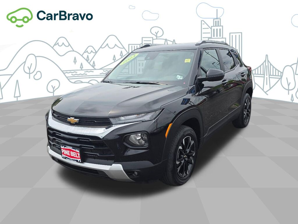 2023 Chevrolet Trailblazer LT — photo 1 of 7