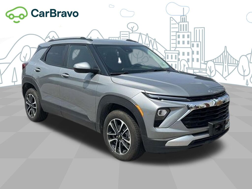 2025 Chevrolet Trailblazer LT — photo 1 of 7