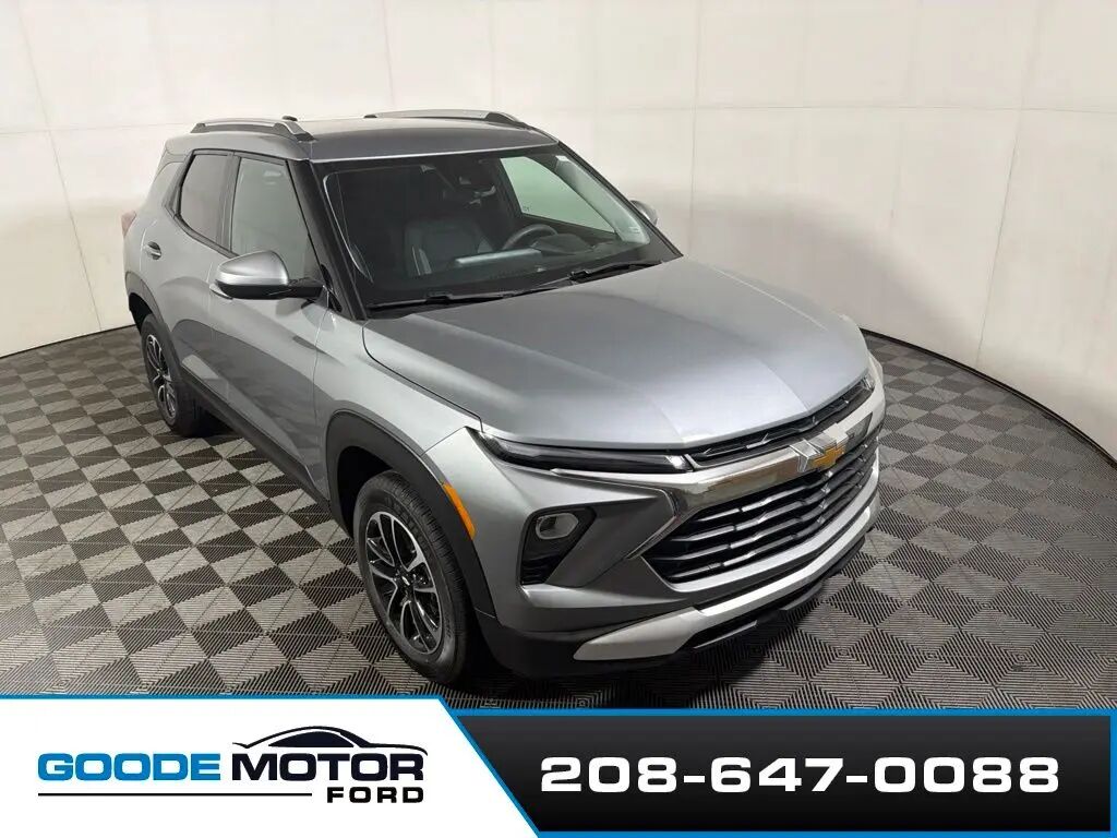 2025 Chevrolet Trailblazer LT — photo 1 of 13