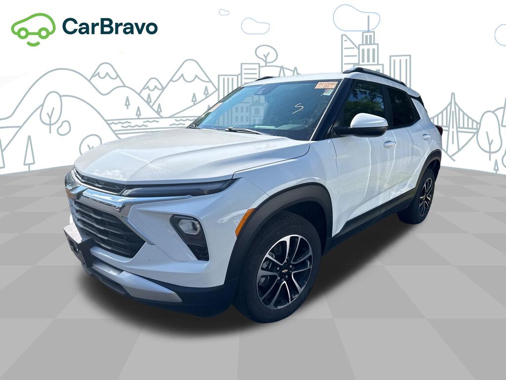 2025 Chevrolet Trailblazer LT — photo 1 of 7