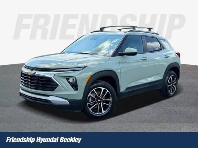 2025 Chevrolet Trailblazer LT — photo 1 of 13