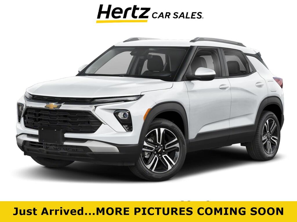 2025 Chevrolet Trailblazer LT — photo 1 of 16