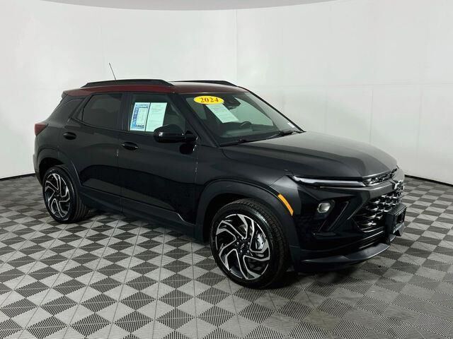 2024 Chevrolet Trailblazer RS — photo 1 of 13