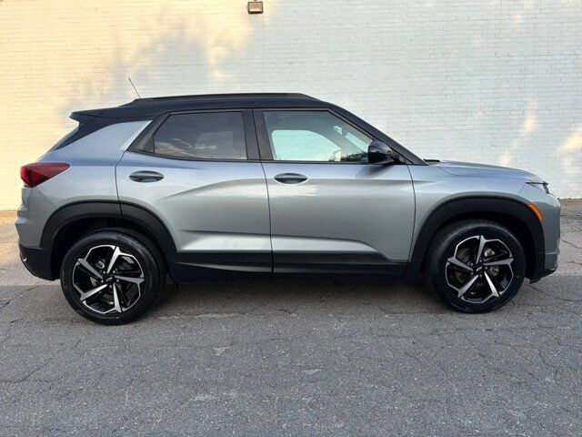 2023 Chevrolet Trailblazer RS — photo 1 of 1