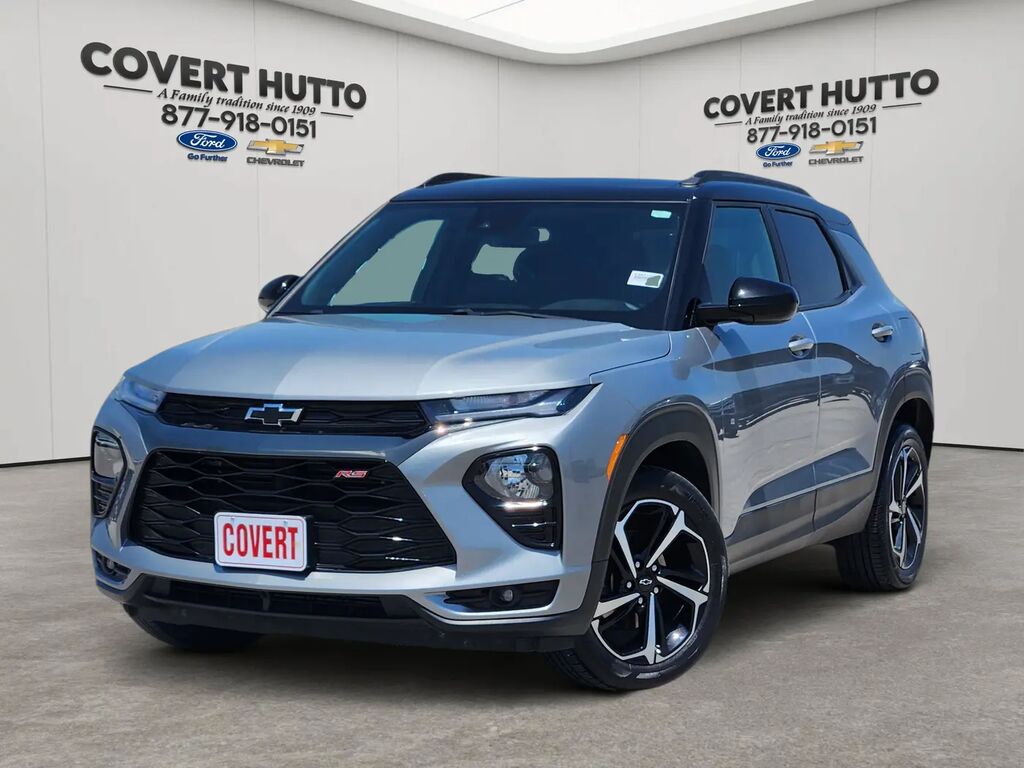 2023 Chevrolet Trailblazer RS — photo 1 of 16