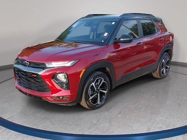 2023 Chevrolet Trailblazer RS — photo 1 of 13