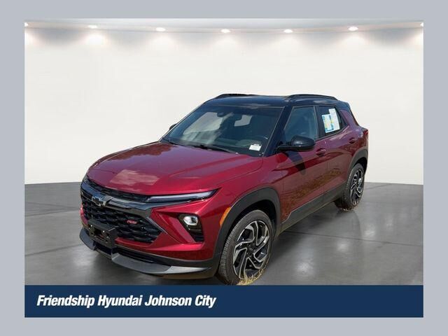 2024 Chevrolet Trailblazer RS — photo 1 of 13