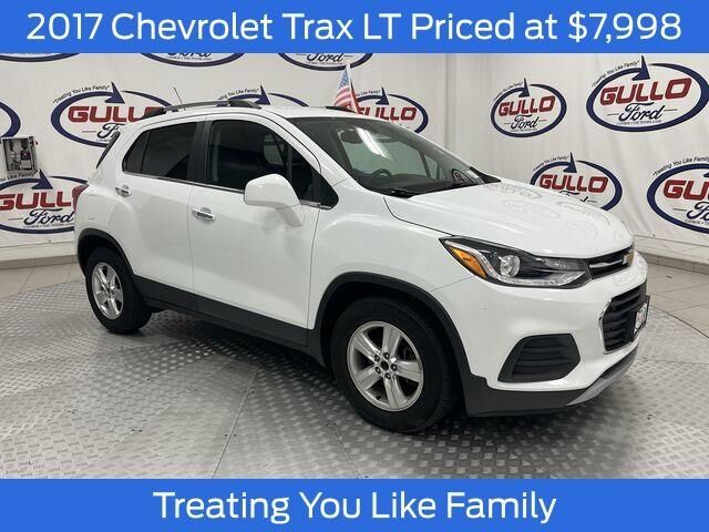 2017 Chevrolet Trax LT — photo 1 of 13