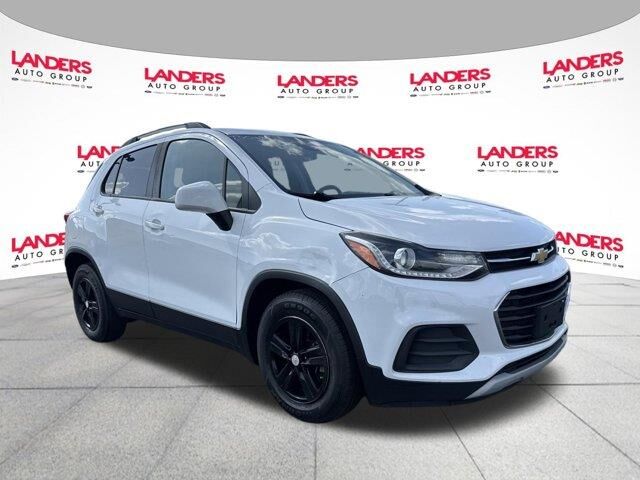 2022 Chevrolet Trax LT — photo 1 of 13