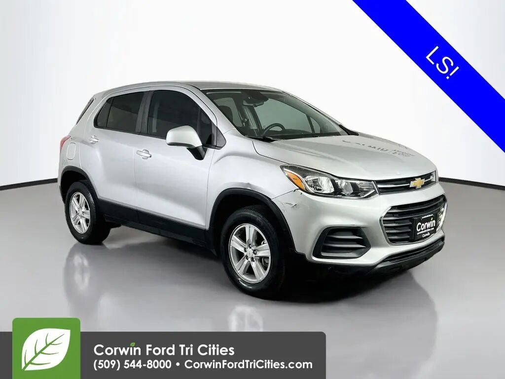 2017 Chevrolet Trax LS — photo 1 of 13