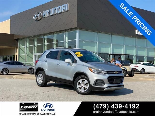 2018 Chevrolet Trax LT — photo 1 of 13