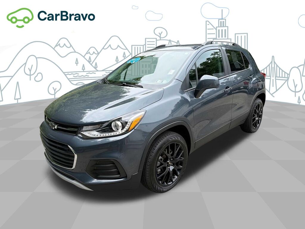 2022 Chevrolet Trax LT — photo 1 of 6