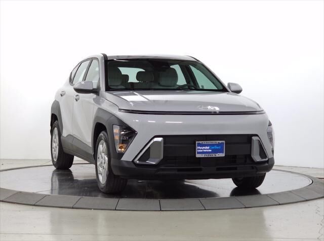 2025 Hyundai KONA SE
