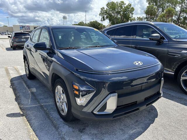 2024 Hyundai KONA SE