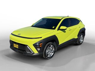 2024 Hyundai KONA SE