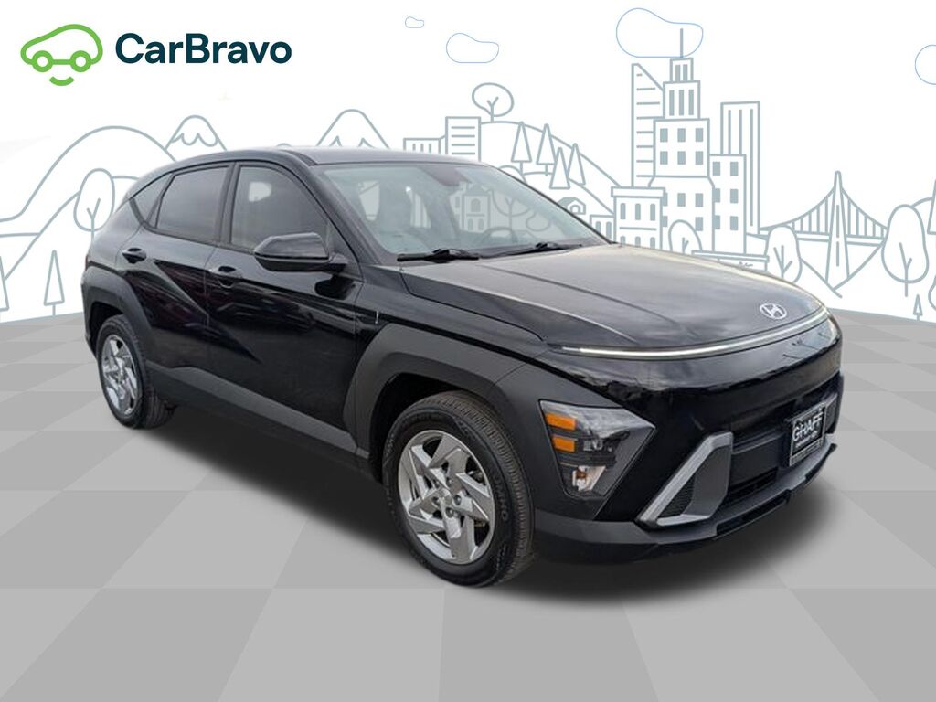 2025 Hyundai Kona SE — photo 1 of 6