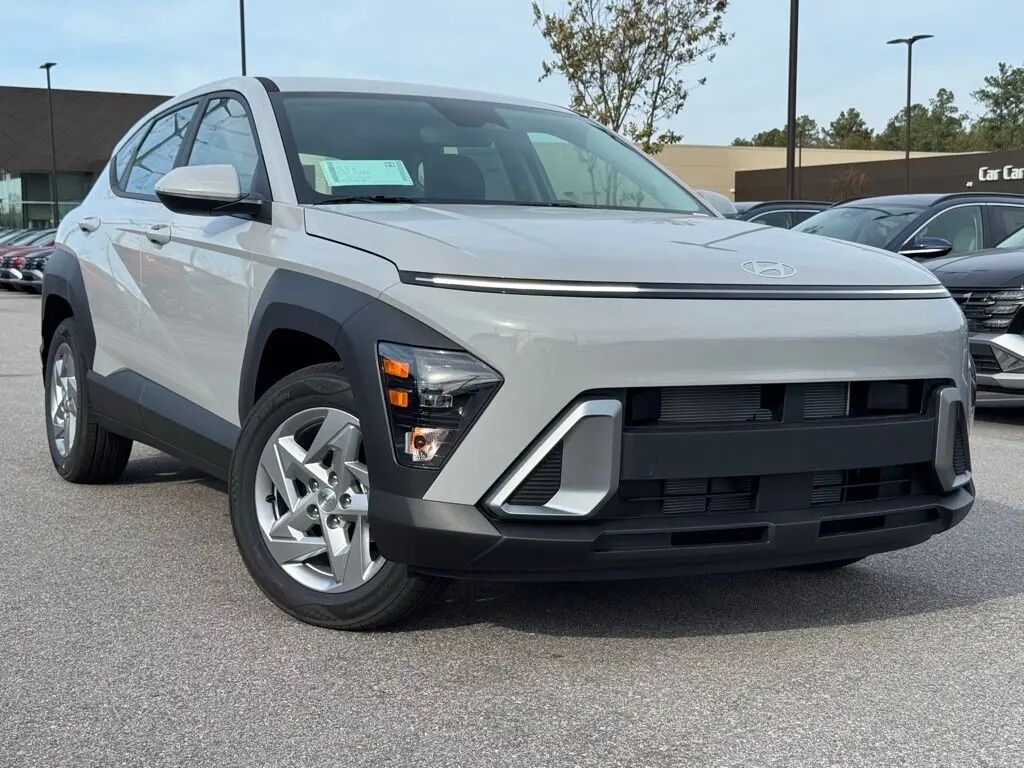 2026 Hyundai KONA SE