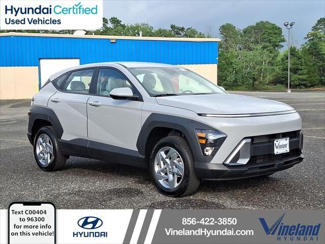 2025 Hyundai KONA SE
