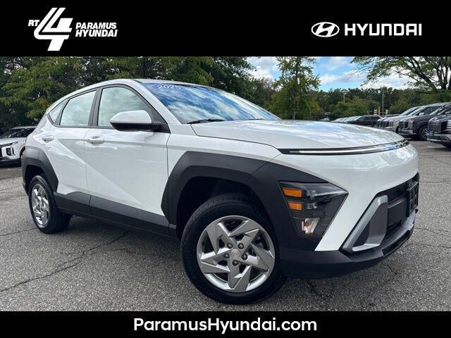 2025 Hyundai KONA SE