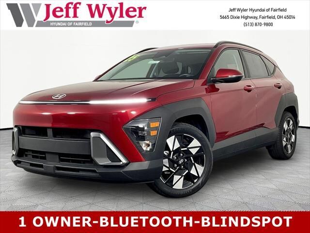 2025 Hyundai KONA SEL — photo 1 of 5