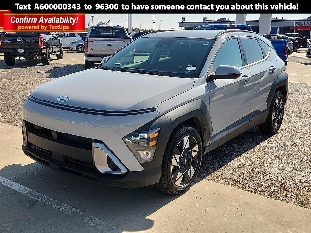 2025 Hyundai KONA SEL