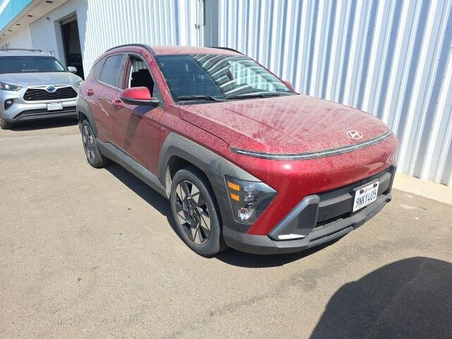 2024 Hyundai KONA SEL — photo 1 of 1
