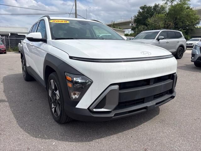 2025 Hyundai KONA SEL