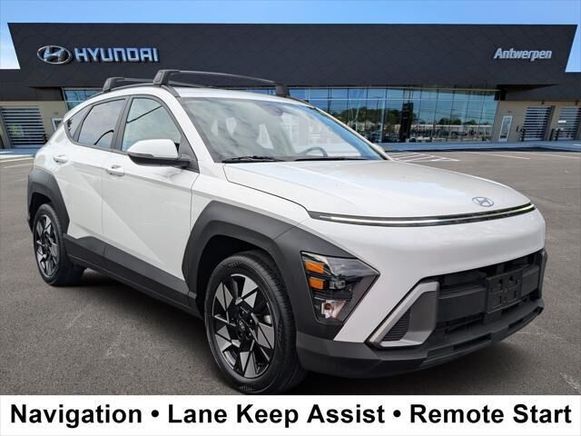 2024 Hyundai KONA SEL — photo 1 of 13