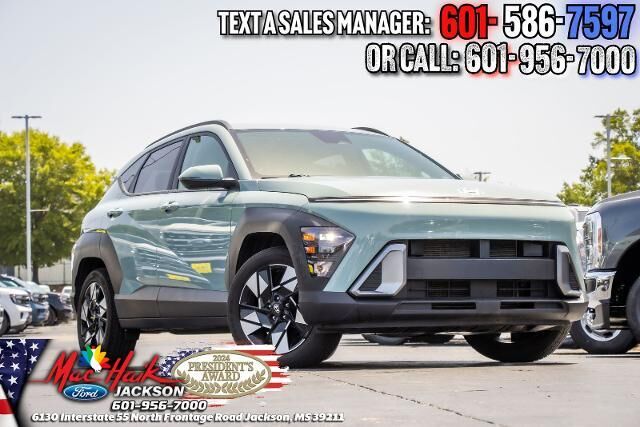 2024 Hyundai KONA SEL