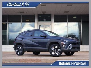 2025 Hyundai KONA SEL — photo 1 of 13