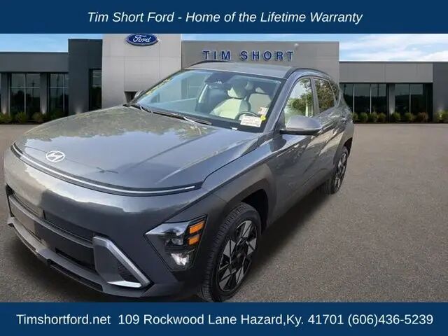 2025 Hyundai KONA SEL — photo 1 of 6