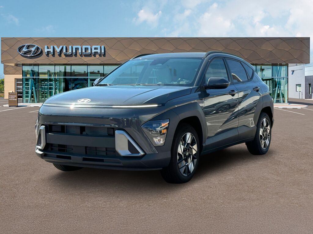 2025 Hyundai KONA SEL — photo 1 of 13