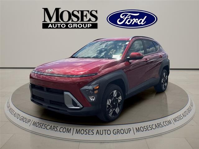 2025 Hyundai KONA SEL — photo 1 of 13