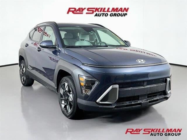 2025 Hyundai KONA SEL — photo 1 of 11