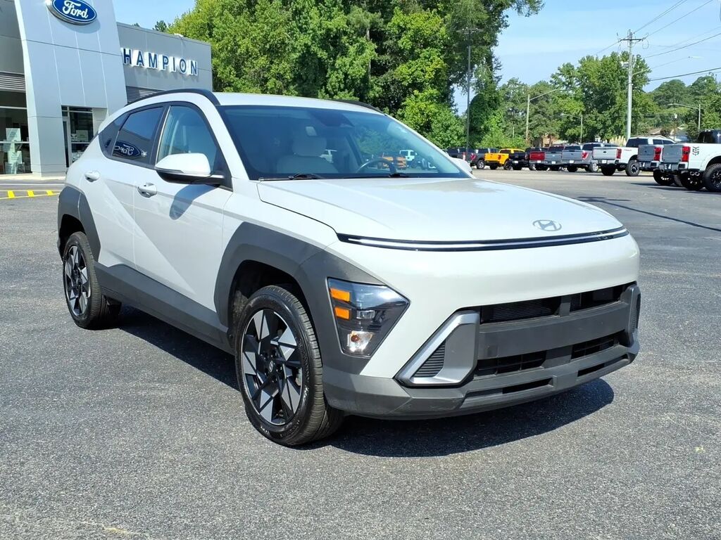 2024 Hyundai KONA SEL — photo 1 of 13