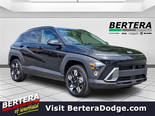 2025 Hyundai KONA SEL — photo 1 of 13