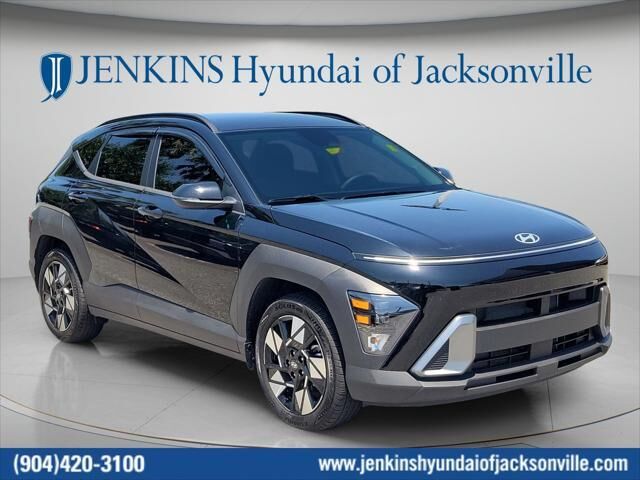 2025 Hyundai KONA SEL Convenience — photo 1 of 7